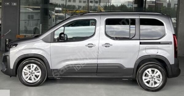 PEUGEOT RIFTER- 24/25; ARAÇ BİLGİLERİ VE RESİMLERİ