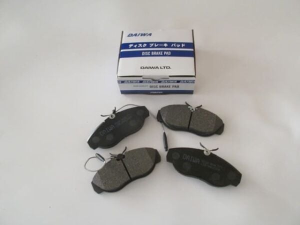 OPEL VIVARO- 04/08; ÖN FREN BALATASI (2 KABLOLU)(DİSK)(145x60,5x18) (BRAMAX)