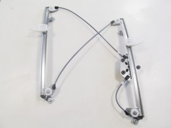 RENAULT MEGANE- 2- 03/09; ÖN CAM KRİKOSU SAĞ ELEKTRİKLİ/MOTORSUZ (4/5KAPI) (TW)