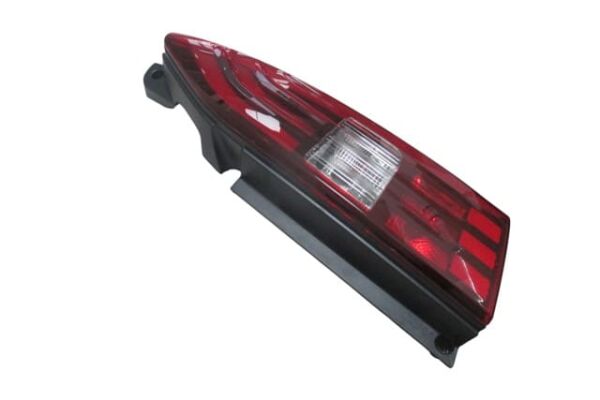 PEUGEOT RIFTER- 24/25; STOP LAMBASI SAĞ KIRMIZI/BEYAZ (MARS) (E MARKLI)