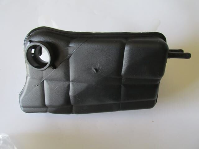 FORD MONDEO- 01/04; RADYATÖR YEDEK SU DEPOSU (KAPAKSIZ)