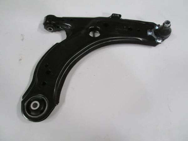 VOLKSWAGEN GOLF- 4- 98/04; ÖN ALT TABLA BURÇLU/ROTİLLİ SAĞ (SH)