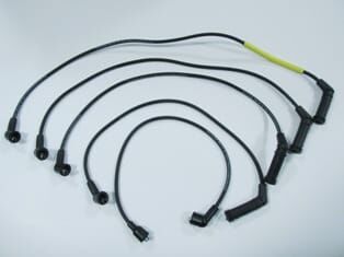 NISSAN ALTIMA- A31- 89/92; BUJİ KABLOSU TAKIM YOW JUNG)