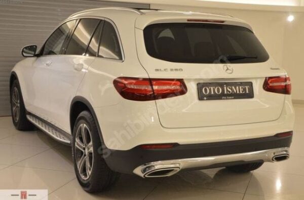 MERCEDES GLC CLASS- X253- 15/18; ARAÇ BİLGİLERİ VE RESİMLERİ (250)
