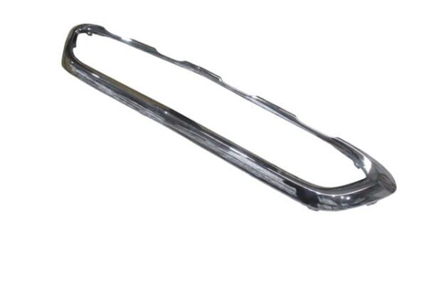 MERCEDES GLC CLASS- X253- 15/18; ÖN TAMPON PANJURU ÜST NİKELAJI (TW)