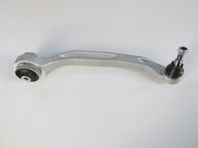 AUDI A6- 05/09; ÖN ALT TABLA SAĞ EĞRİ TİP (SALINCAK) ALÜMİNYUM (SH)