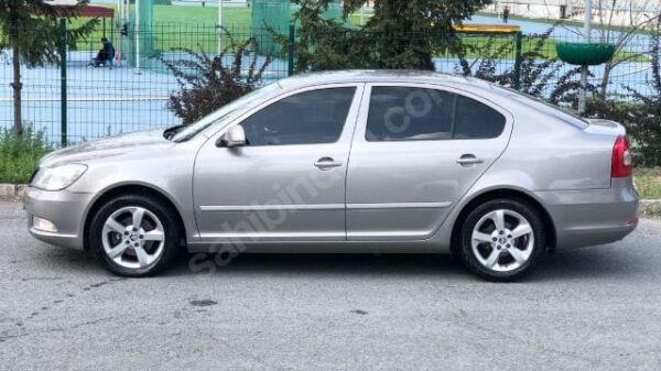 SKODA OCTAVIA- 10/12; ARAÇ BİLGİLERİ VE RESİMLERİ
