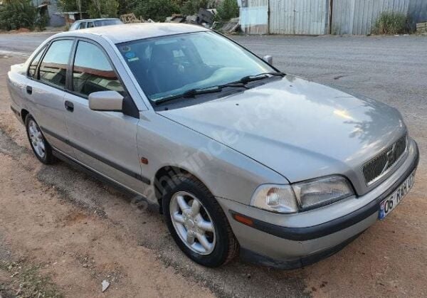 VOLVO S40- 96/00; ARAÇ BİLGİLERİ VE RESİMLERİ