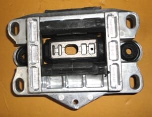 FORD MONDEO- 01/04; MOTOR TAKOZU SOL 2,0cc (TENACITY)