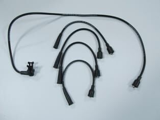 RENAULT R9- FAIRWAY- 93/96; BUJİ KABLOSU TAKIM (8V)1.6 cc (YOW JUNG)
