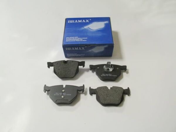 BMW X5- E70- 07/12; ARKA FREN BALATASI (KABLOSUZ)(DİSK)(121.9x58.1x16.3/121.9x59.3x16.3)(BRAMAX)