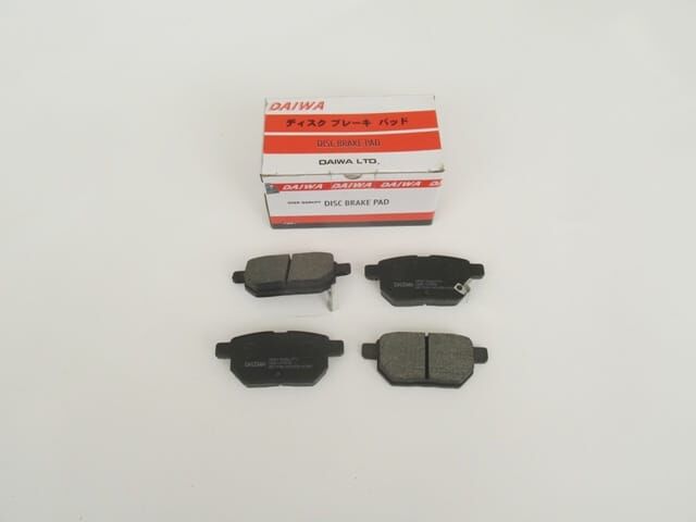 TOYOTA COROLLA- E150- 07/13; ARKA FREN BALATASI BENZİNLİ TİP (DİSK)(98,5X40X15) (DAIWA)