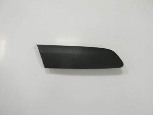 VOLKSWAGEN GOLF- 5- 05/09; ÖN TAMPON BANDI SAĞ SİYAH (GTI/R32) (TW)