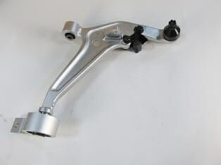 NISSAN X TRAIL- 02/07; ÖN ALT TABLA SAĞ (BURÇLU/ROTİLLİ/TAKOZLU) (SALINCAK) (SH)