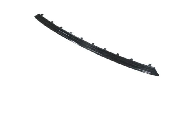 HYUNDAI BAYON- 21/24; ÖN PANJUR ÜST ÇITASI PARLAK SİYAH