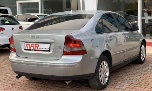 VOLVO S40- 05/07; ARAÇ BİLGİLERİ VE RESİMLERİ