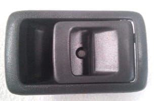 TOYOTA HILUX- PICK UP LN145- 98/01; ÖN KAPI İÇ AÇMA KOLU SAĞ GRİ (TW)