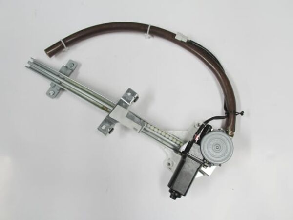 MAZDA 323- SD- 90/95; ÖN CAM KRİKOSU SAĞ ELEKTRİKLİ/MOTORLU (HUSHAN)