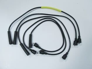 SUZUKI CARRY- 90/98; BUJİ KABLOSU TAKIM (SK410) (F10A) (YOW JUNG)