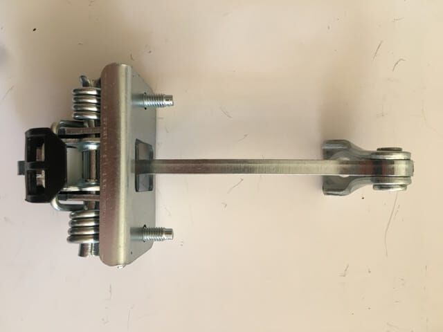 PEUGEOT 5008- 09/16; ARKA KAPI DURDURUCUSU SAĞ/SOL AYNI (ADET) (KAPI GERGİSİ)