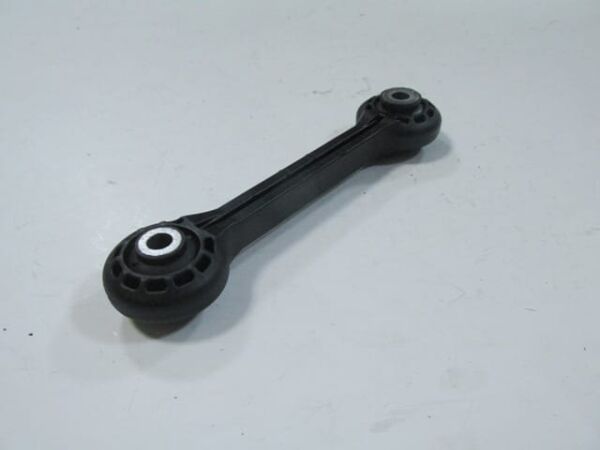 AUDI A6- 12/18; VİRAJ ASKI ROTU ÖN SAĞ/SOL AYNI (ADET) (PLASTİK) (SH)