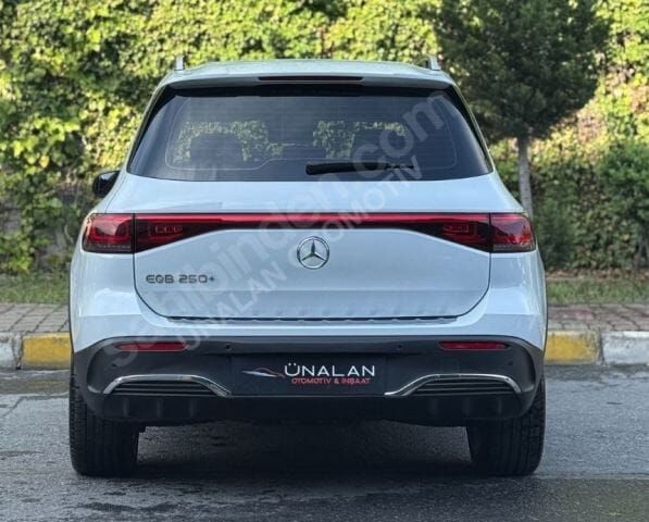 MERCEDES EQB- X243- 22/25; ARAÇ BİLGİLERİ VE RESİMLERİ