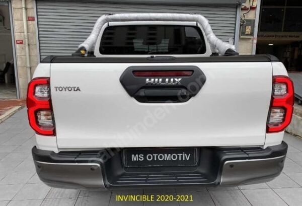 TOYOTA HILUX- PICK UP- 20/24; ARAÇ BİLGİLERİ VE RESİMLERİ (INVINCIBLE/HI CRUISER/ADVENTURE)