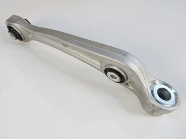 AUDI A6- 12/18; ÖN ALT TABLA SAĞ BURÇLU (SALINCAK) ALÜMİNYUM (SH)