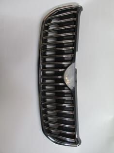 SKODA SUPERB- 09/12; ÖN PANJUR SİYAH (İÇ PETEKLERİ NİKELAJLI/ÇERÇEVESİ NİKELAJLI) (TW-Y)