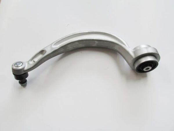 AUDI A6- 12/18; ÖN ALT TABLA SOL EĞRİ TİP (SALINCAK) ALÜMİNYUM (SH)