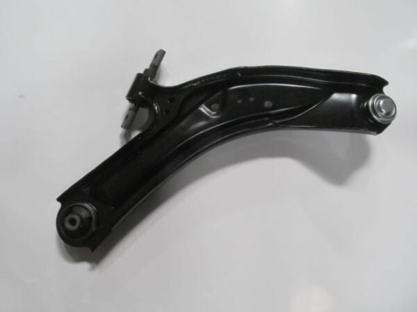 NISSAN X TRAIL- 13/16; ÖN ALT TABLA SOL ROTİLLİ/BURÇLU (SALINCAK) (SH)