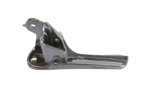 VOLKSWAGEN GOLF- 5- 04/09; ÖN KAPI İÇ AÇMA KOLU ELCEĞİ (KULBU) SAĞ NİKELAJLI