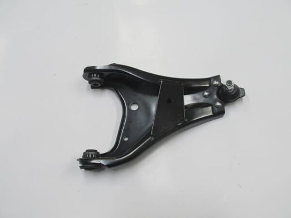 DACIA DUSTER- 10/17; ÖN ALT TABLA SAĞ ROTİLLİ/BURÇLU (SALINCAK) (SH)