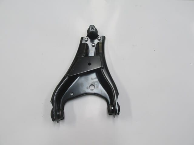 DACIA DUSTER- 10/17; ÖN ALT TABLA SOL ROTİLLİ/BURÇLU (SALINCAK) (SH)