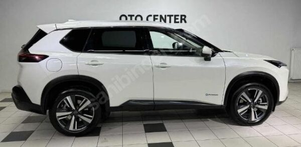 NISSAN X TRAIL- 22/25; ARAÇ BİLGİLERİ VE RESİMLERİ