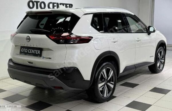 NISSAN X TRAIL- 22/25; ARAÇ BİLGİLERİ VE RESİMLERİ