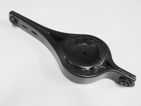 FORD MONDEO- 07/11; ARKA ALT TABLA SAĞ/SOL AYNI (ADET) (SALINCAK) (BURÇLU) (SH)