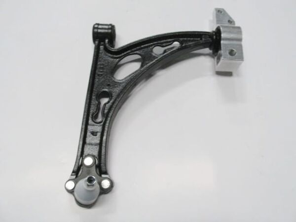 VOLKSWAGEN GOLF- 5- 04/09; ÖN ALT TABLA SOL BURÇLU/ROTİLLİ (SALINCAK) (SH)