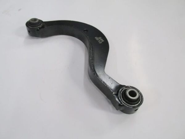 VOLKSWAGEN GOLF- 5- 04/09; ARKA ÜST TABLA BURÇLU SAĞ/SOL AYNI (ADET) (SALINCAK) (SH)