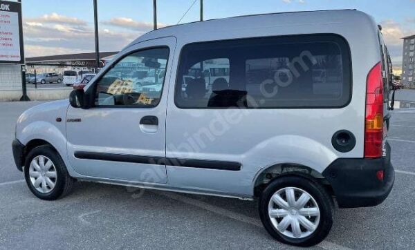 RENAULT KANGOO- 98/03; ARAÇ BİLGİLERİ VE RESİMLERİ