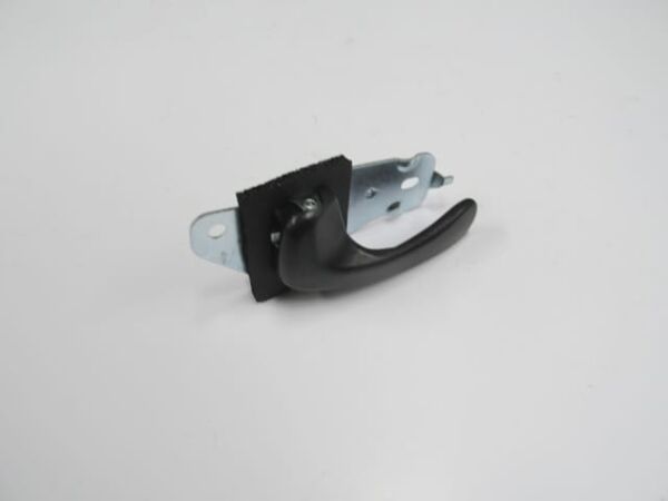 HYUNDAI STAREX- MİNİBÜS- 98/08; ÖN KAPI İÇ AÇMA KOLU SOL SİYAH (PÜTÜRLÜ TİP) (HUSHAN)