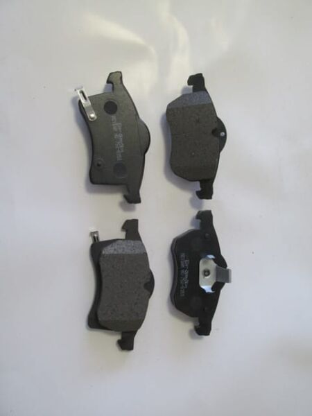 OPEL ASTRA- G- SD/HB- 99/09; ÖN FREN BALATASI (DİSK)(156,4X78,5X18,5/155,1X71,4X18,5)(BRAMAX)