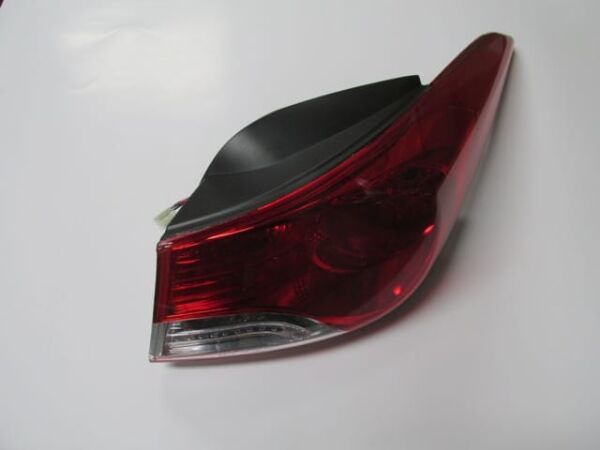 HYUNDAI ELANTRA- 11/14; DIŞ STOP LAMBASI SAĞ KIRMIZI/BEYAZ (CASP)