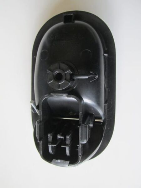 RENAULT KANGOO- 3- 08/13; ÖN KAPI İÇ AÇMA KOLU SAĞ SİYAH (ELCEĞİ SİYAH)