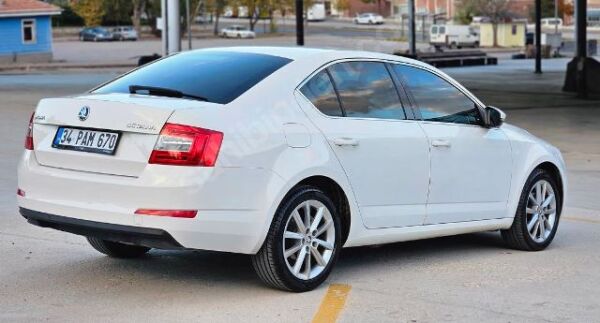 SKODA OCTAVIA- 13/17; ARAÇ BİLGİLERİ VE RESİMLERİ