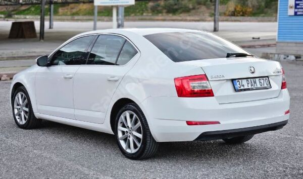 SKODA OCTAVIA- 13/17; ARAÇ BİLGİLERİ VE RESİMLERİ