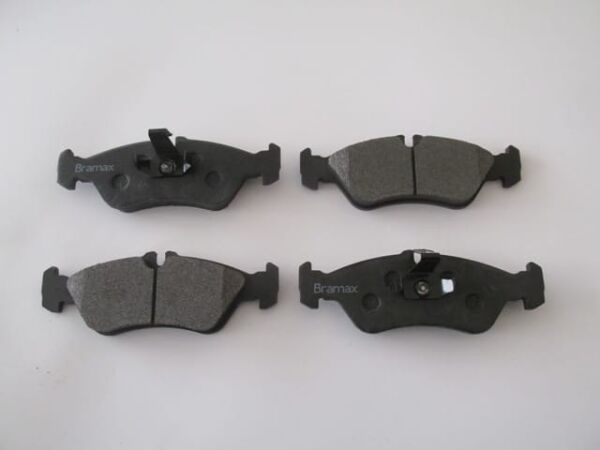 VOLKSWAGEN VOLT- LT35/LT46- 96/07; ARKA FREN BALATASI (KULAKLI)KABLOSUZ)DİSK)156,3X54,8X17,5)BRA