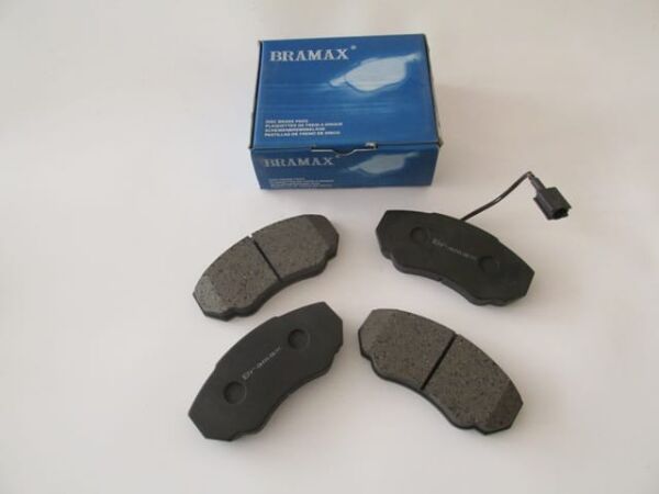 PEUGEOT BOXER- 03/07; ÖN FREN BALATASI 1,9/2,0/2,5/2,8 (1 KABLOLU)(DİSK) (140,6X66,1X18) (BRAMAX