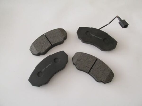 PEUGEOT BOXER- 03/07; ÖN FREN BALATASI 1,9/2,0/2,5/2,8 (1 KABLOLU)(DİSK) (140,6X66,1X18) (BRAMAX