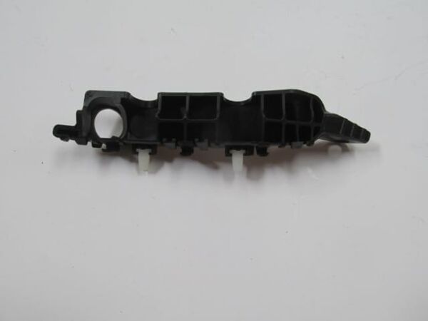 HYUNDAI ELANTRA- 11/15; ÖN TAMPON İÇ BAĞLANTI BRAKETİ SAĞ PLASTİK (TW-CASP)